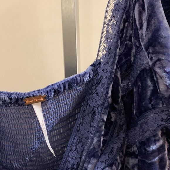 ❤️Free people your truly velvet top - Picture 8 of 13